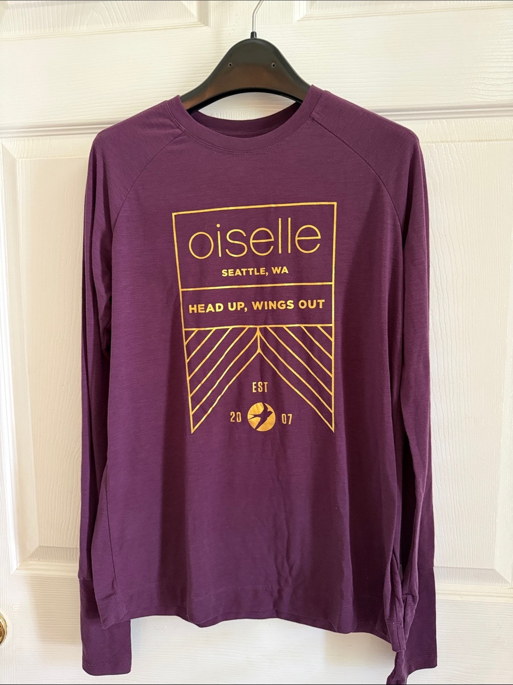 oiselle Plum Long-Sleeve Graphic Crew Shirt with Gold Print